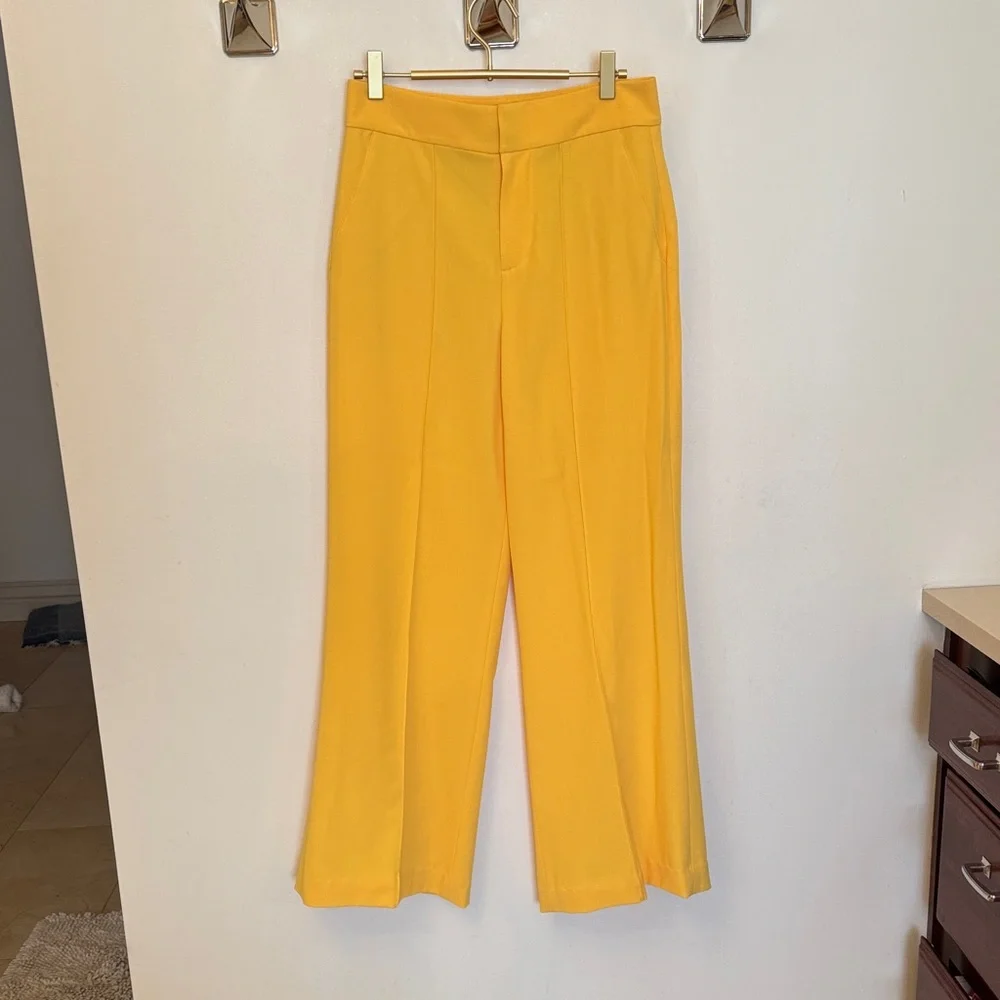 Alice + Olivia Dylan Sunny Yellow Trousers size 4 - Picture 3 of 11